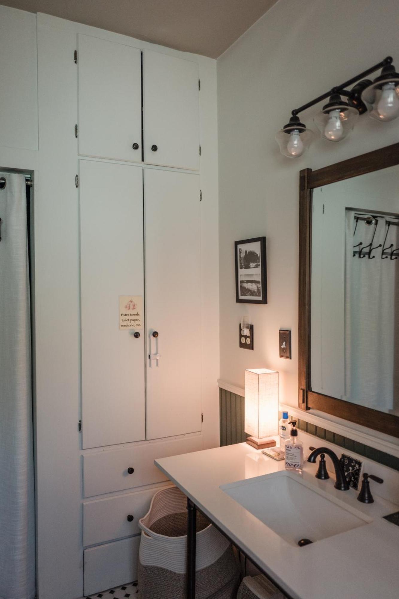 Southeast Portland Comfy & Eclectic Craftsman Home Bagian luar foto
